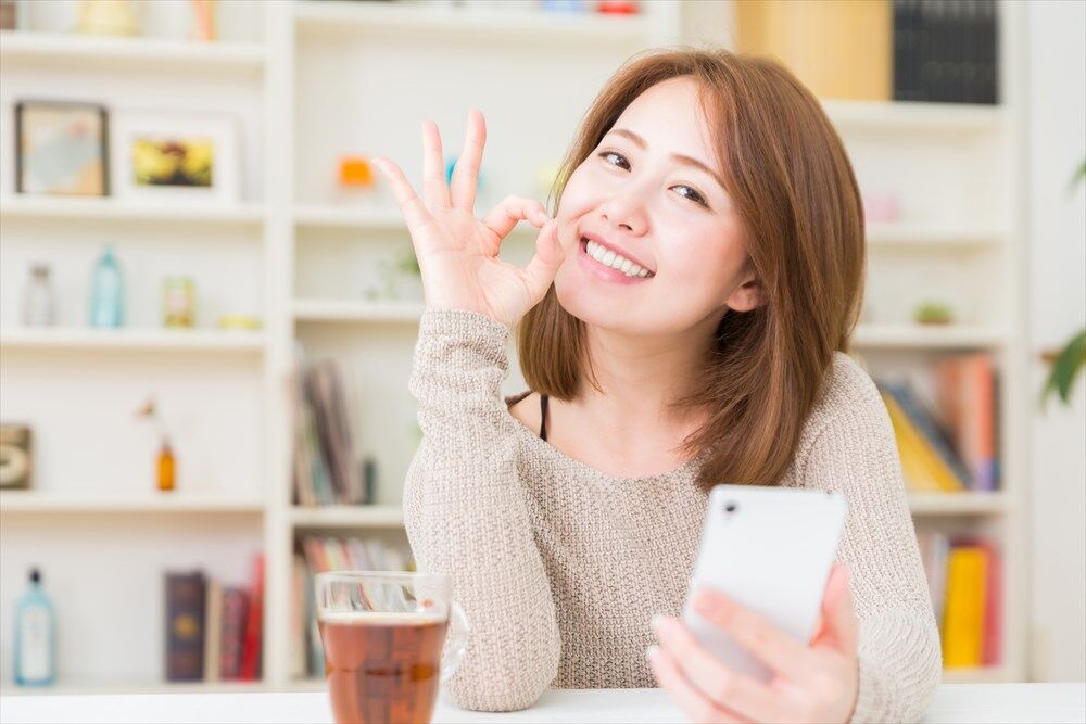 スマホ女性