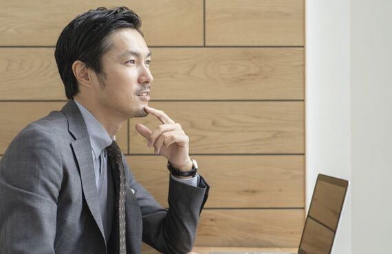 知性に溢れた方と結婚したい方に良い縁を結びます | 東京にある結婚相談所・『縁-enishi-』